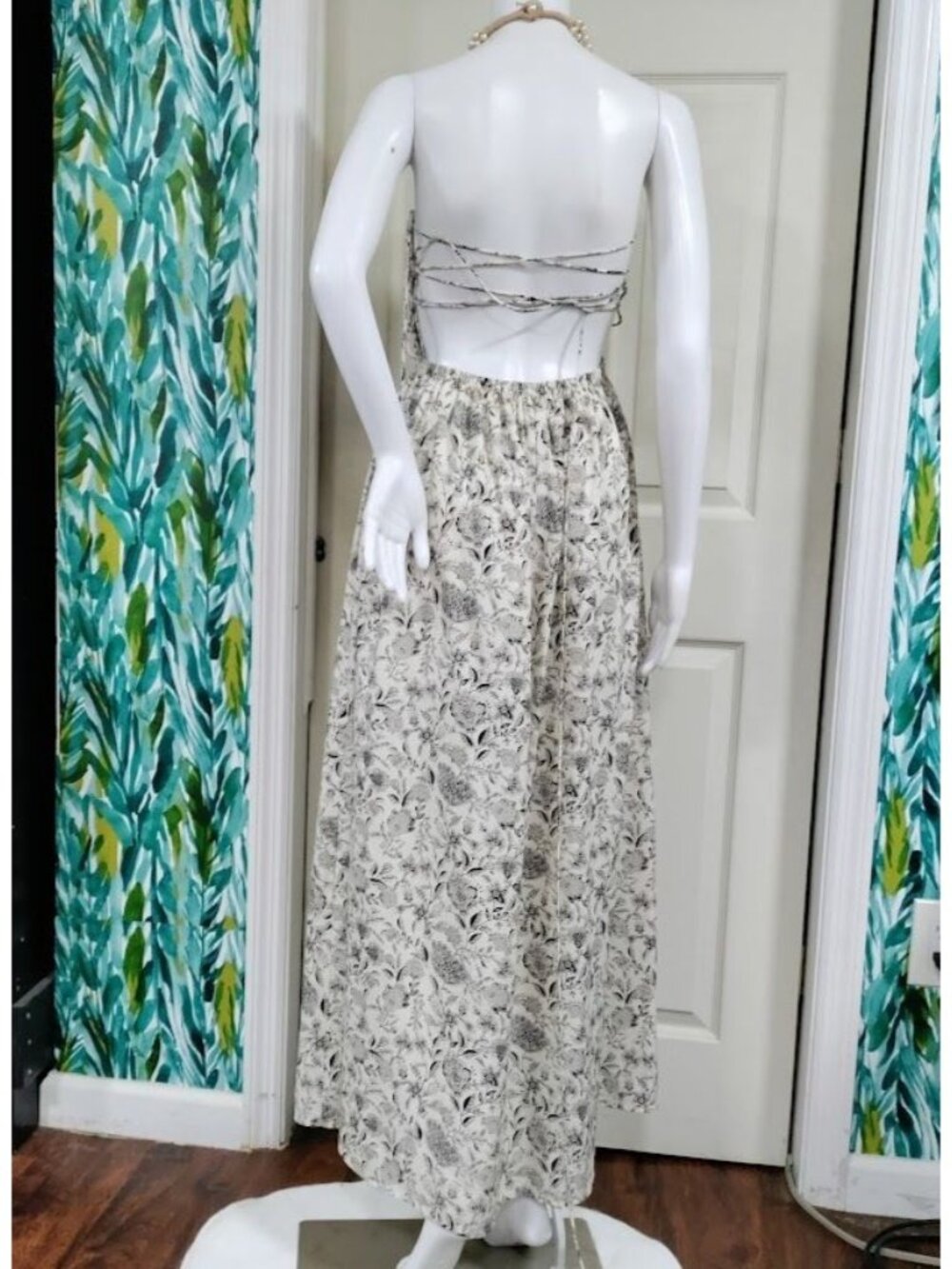 ASTR the Label Floral Print Maxi Linen Dress With Smocked Bodice Back Tie S - Picture 5 of 11